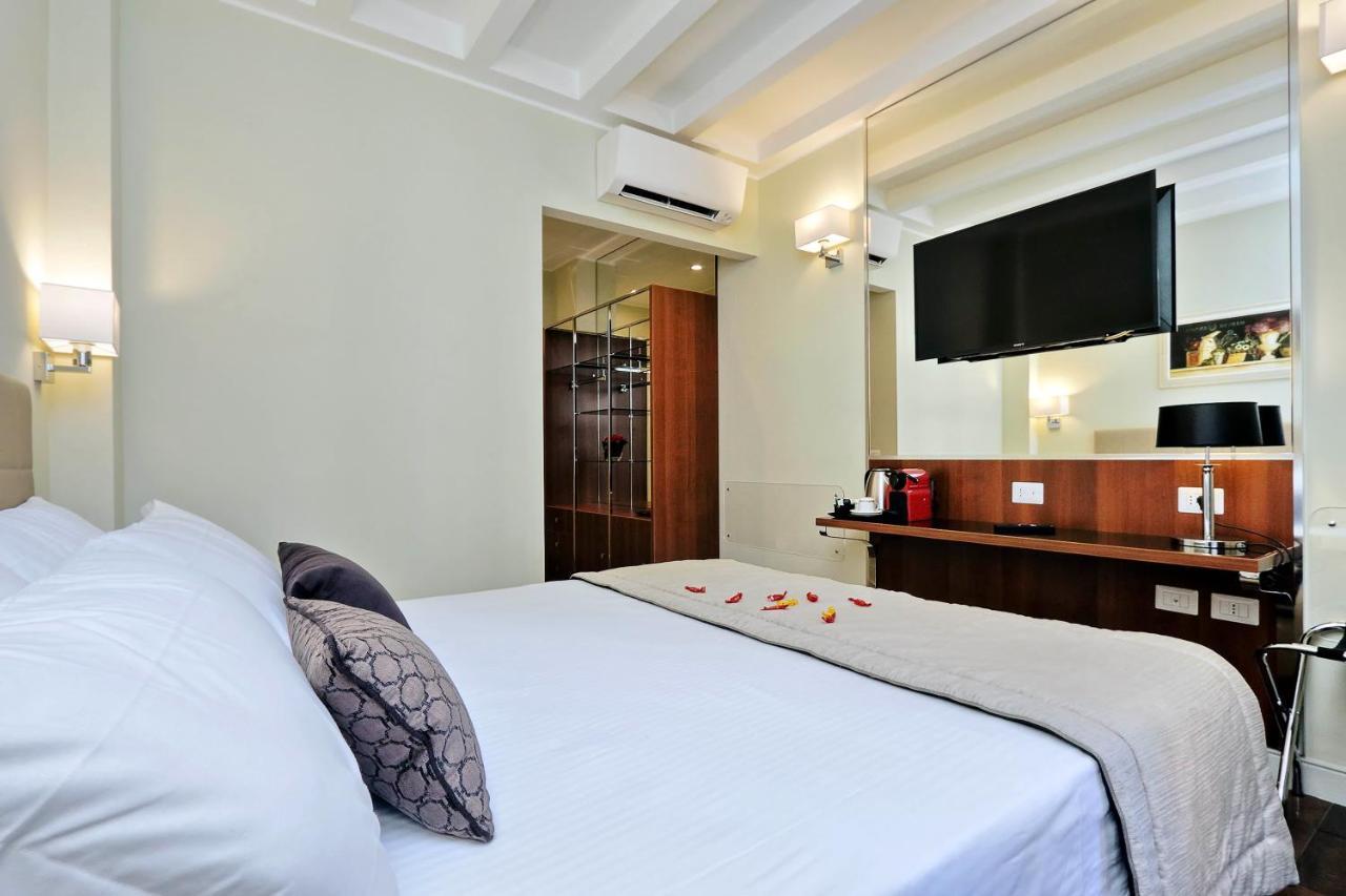 Piazza Venezia Grand Bed and breakfast